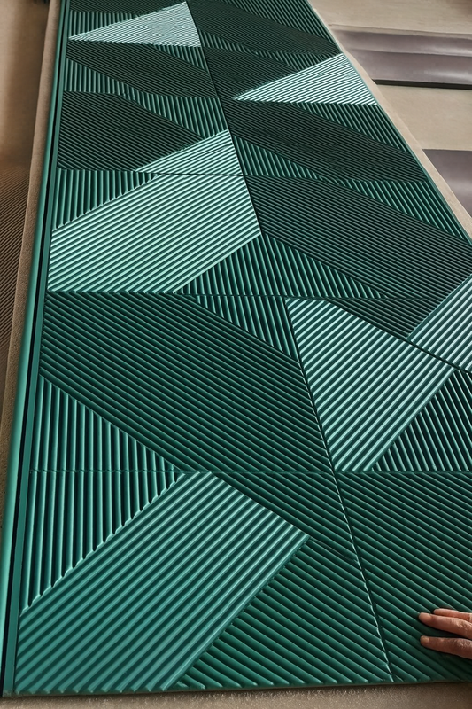 Fluted Panel - FL001